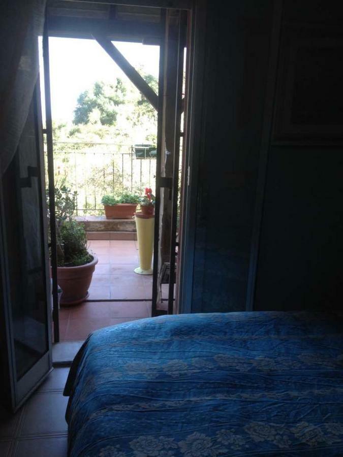 Carly & Dane Vacation House Apartment Taormina Exterior photo